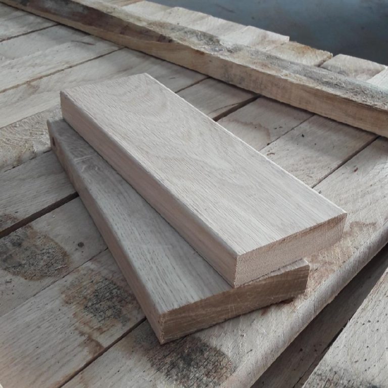 vareprøve med 2 brædder