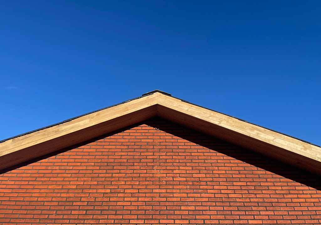 stern og vindskeder gavl