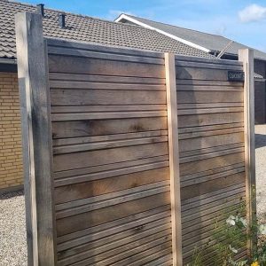 eghjort støjhegn med liste 04 - 02102024 - 700x700