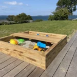Sandkasse i hårdtræ