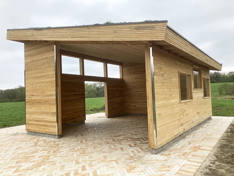 Tjæreborg grusgrav lufttørret egetræ