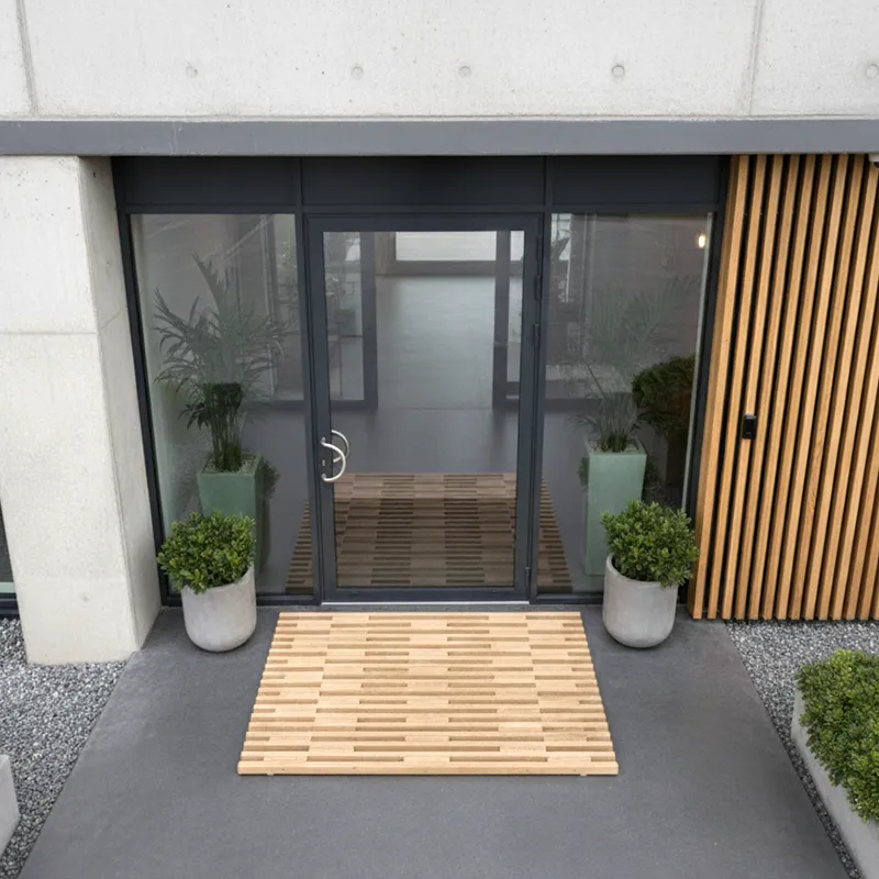 Lamelflex-dørrist-foran-klinik